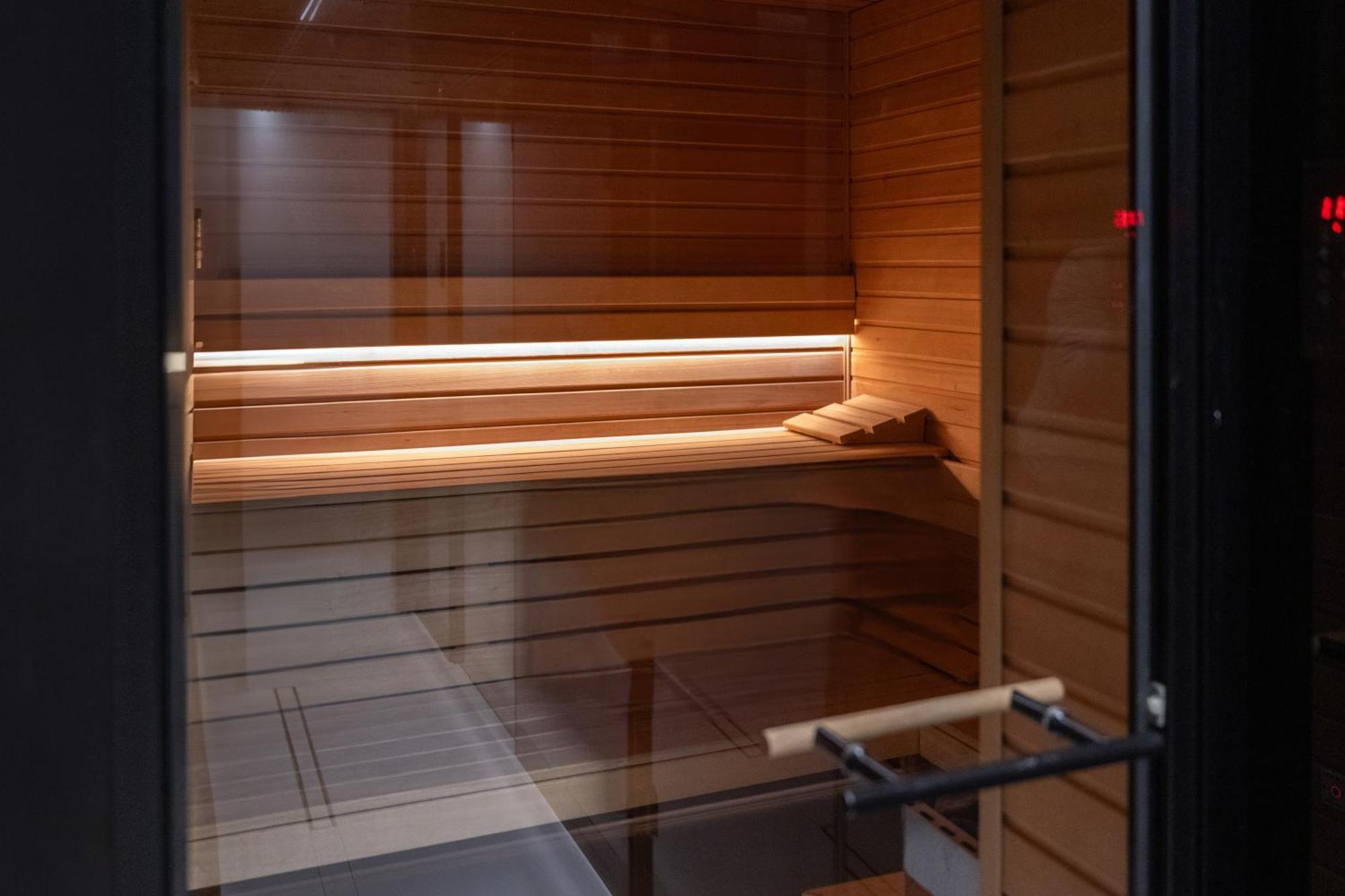 Apartment Brabank Riverside Stara Stocznia Premium Sauna & Gym Gdansk Exterior photo
